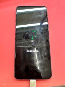 ASUS-ZenFone7-Test-charging-after-assembly-rotated