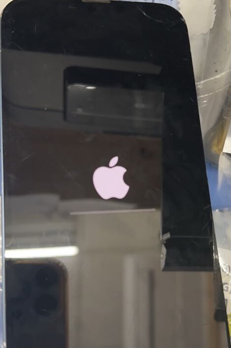 Apple-iPhone-14-Plus-mobile-software-restore-does-not-show-progress-bar