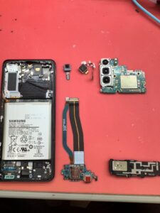 All-spare-parts-for-Samsung-S21-mobile-phone